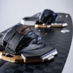 Crazyfly Elite IV - Freeride / Freestyle Kiteboard Discounts Apply ! 14 Crazyfly Elite IV - Freeride / Freestyle Kiteboard Discounts Apply ! -WINDRIFT Sales Store 900 crazyfly 2024 elite iv 5