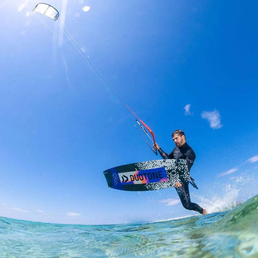 2023 Duotone Select SLS Twintip Kiteboard - 30% Off Discounts Apply ! 3 2023 Duotone Select SLS Twintip Kiteboard - 30% Off Discounts Apply ! - Image 3