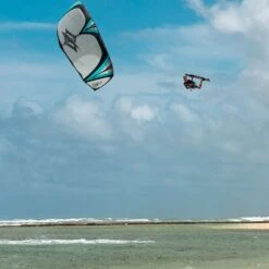 Naish S27 Pivot Freeride / Wave Kite - 50% Off Discounts Apply ! -WINDRIFT Sales Store naish s27 pivot size bar 6