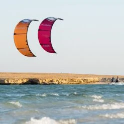 Ozone Edge V11 Freeride / Big Air / Race Kite - 20% Off Discounts Apply ! -WINDRIFT Sales Store ozone edge v11 size bar 7